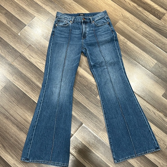 Express 70’s flare jeans size 6R - Picture 1 of 9